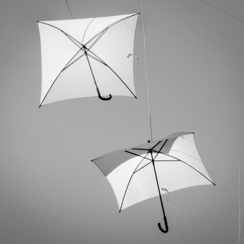 Ombrelli – Italia Bianca Nera – ©B.Boukagne